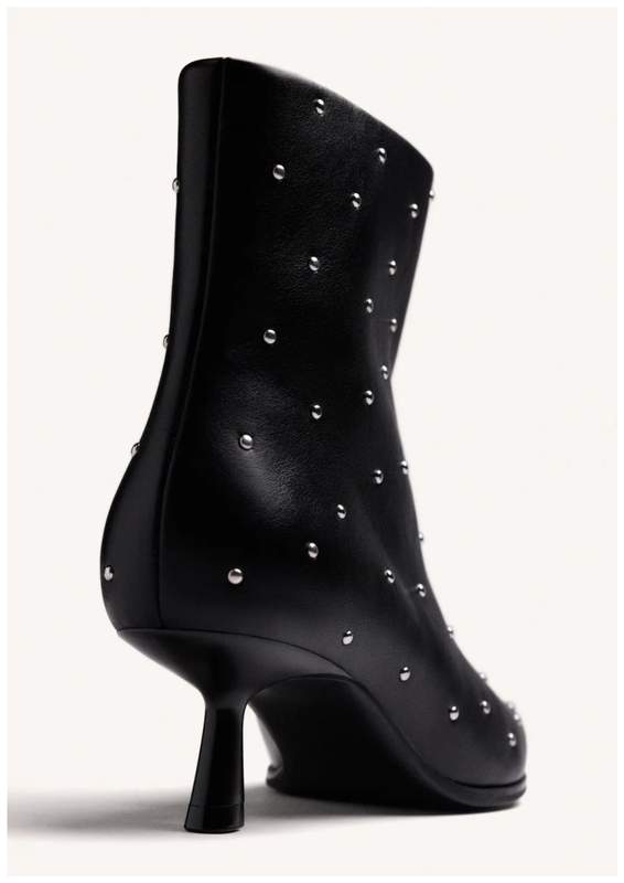Botines Negro Tachas Kitten